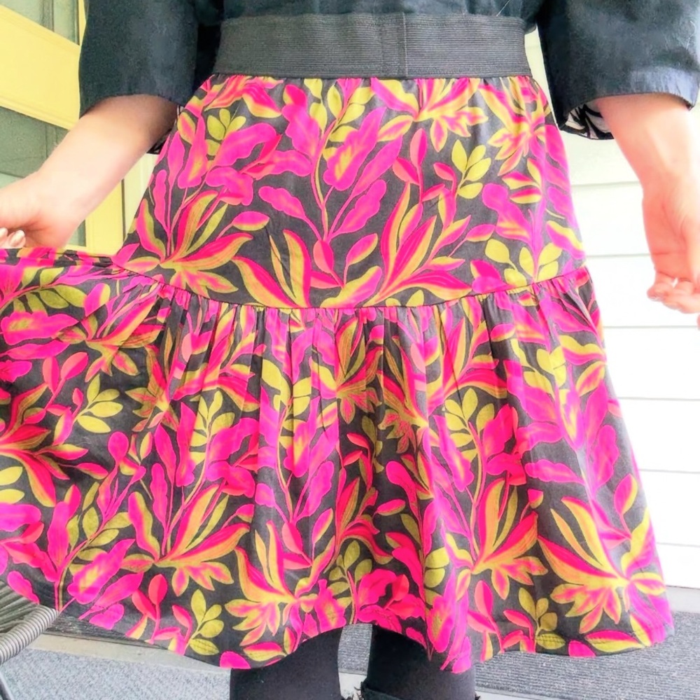 Swirly Tiered Women's Skirt